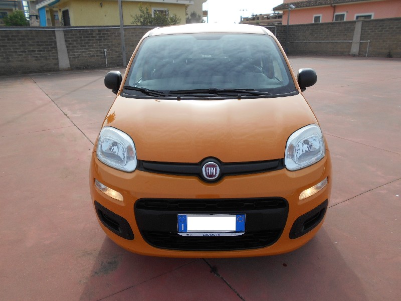 Auto Usate e Km 0 - FIAT PANDA 1.2 69 CV - Ladiauto - Concessionario Fiat Ladispoli/Cerveteri